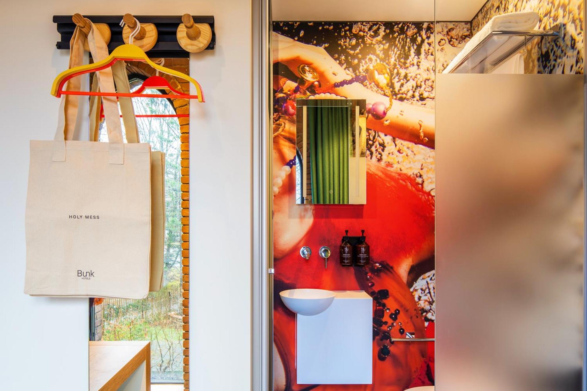 Bunk Hostel Амстердам Екстериор снимка