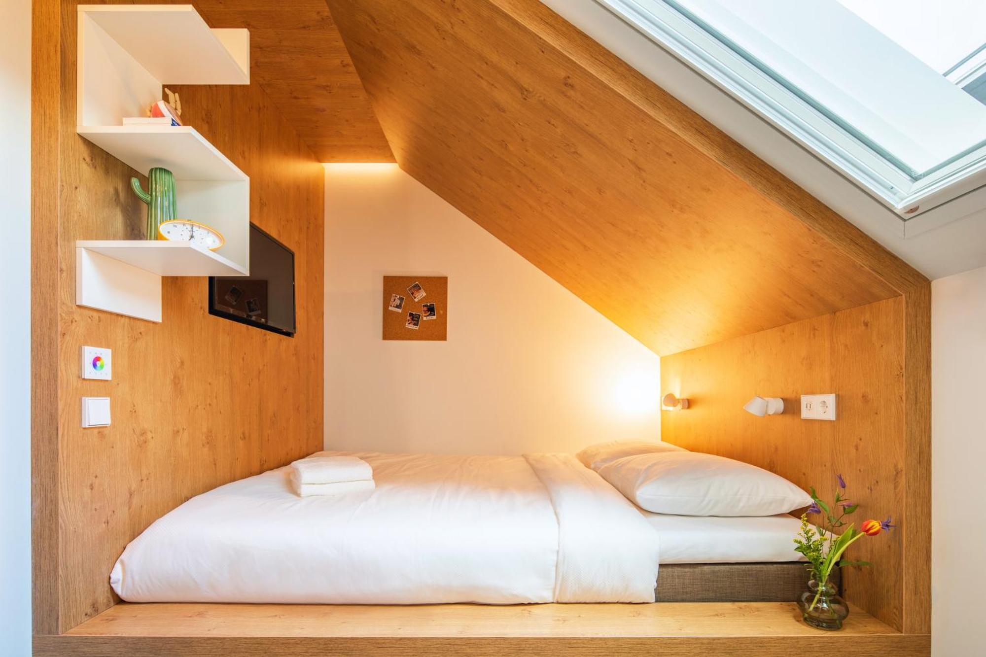 Bunk Hostel Амстердам Екстериор снимка